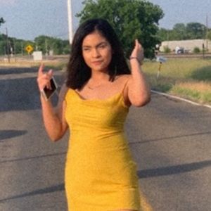 Meet your Posher, Karina